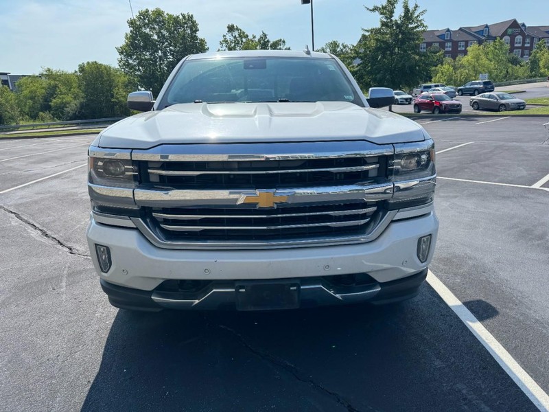 Chevrolet Silverado 1500 Vehicle Image 03