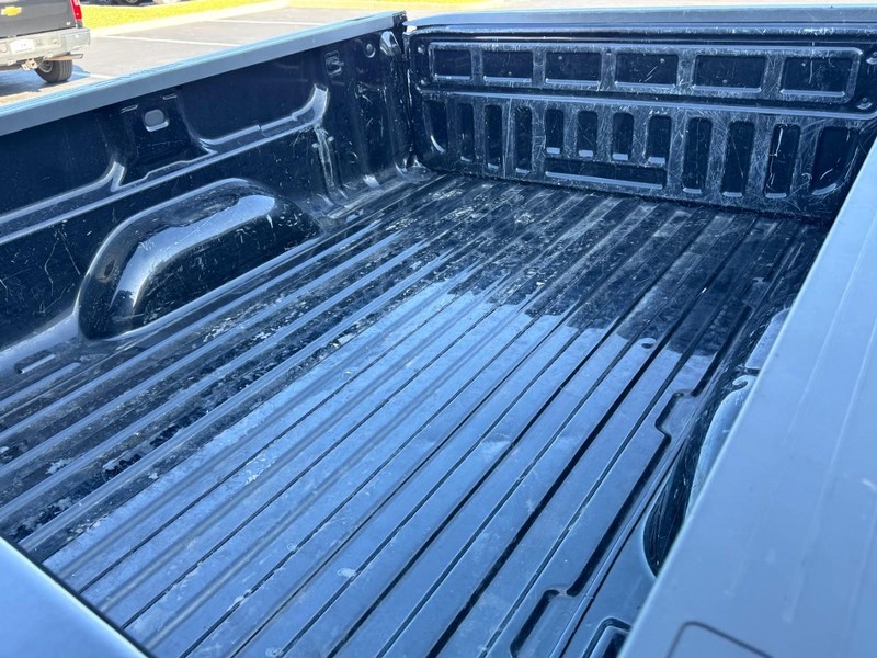 GMC Sierra 1500 Vehicle Image 06