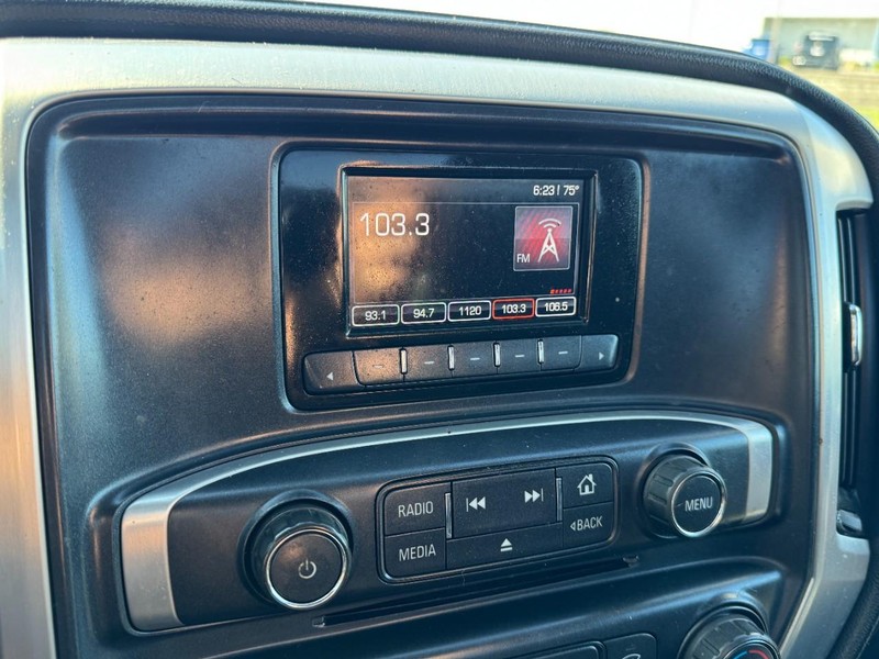 GMC Sierra 1500 Vehicle Image 17