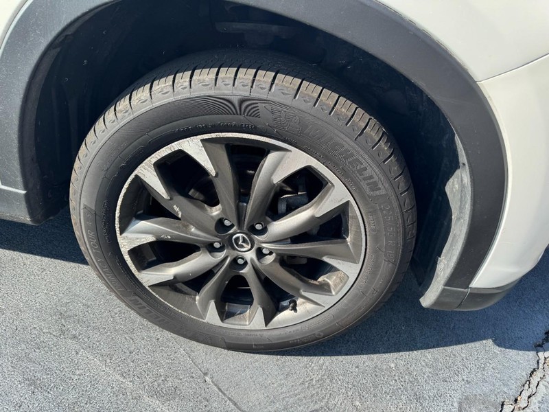 Mazda CX-5 Vehicle Image 05