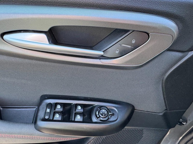 Dodge Hornet Vehicle Image 15