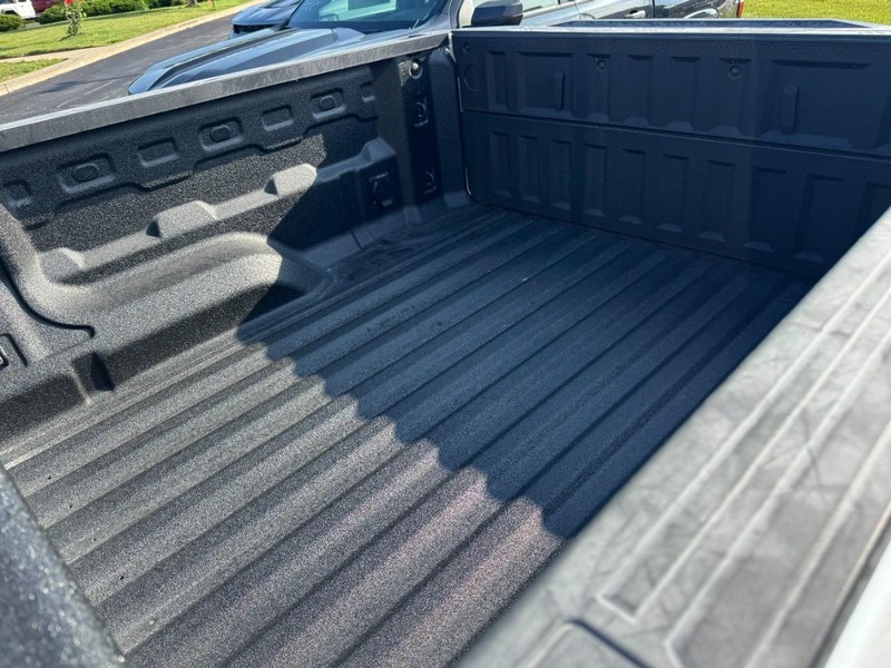 Chevrolet Colorado Vehicle Image 06