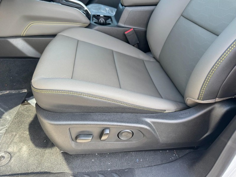 Chevrolet Colorado Vehicle Image 08