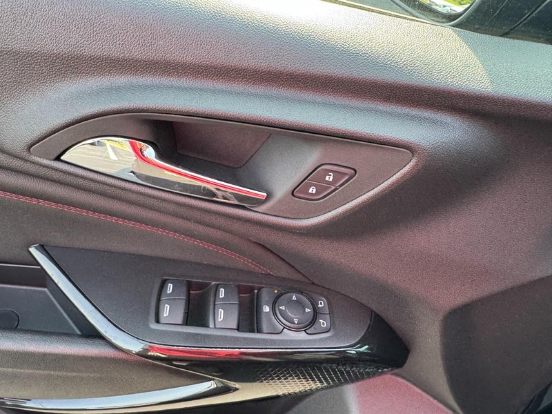Chevrolet Trax Vehicle Image 10