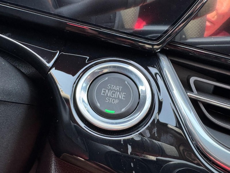 Chevrolet Trax Vehicle Image 16