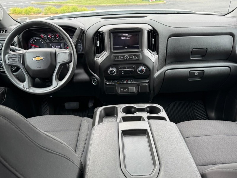Chevrolet Silverado 1500 Vehicle Image 11