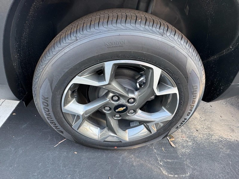 Chevrolet Trax Vehicle Image 03