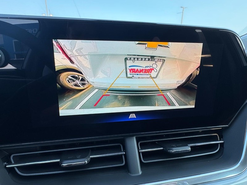 Chevrolet Trax Vehicle Image 15