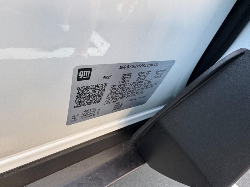 Chevrolet Trax Vehicle Image 17