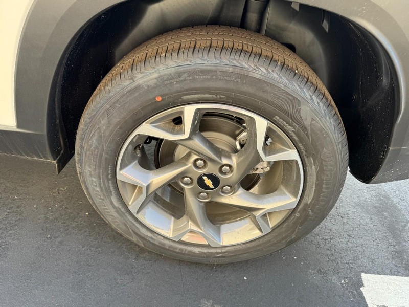 Chevrolet Trax Vehicle Image 06