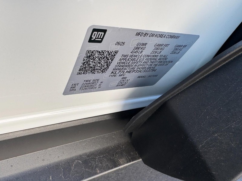 Chevrolet Trax Vehicle Image 17