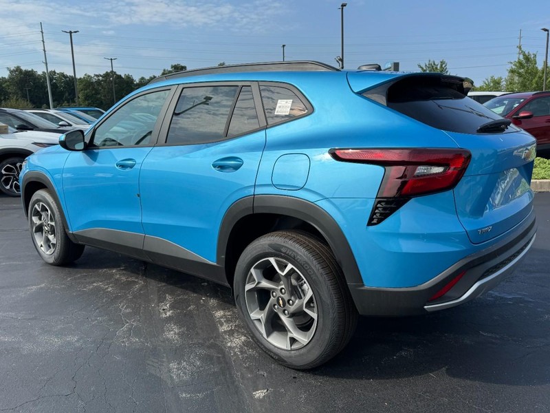 Chevrolet Trax Vehicle Image 05