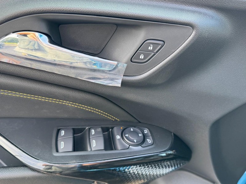 Chevrolet Trax Vehicle Image 08