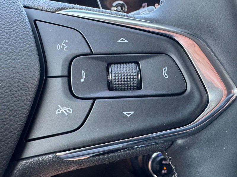 Chevrolet Trax Vehicle Image 10