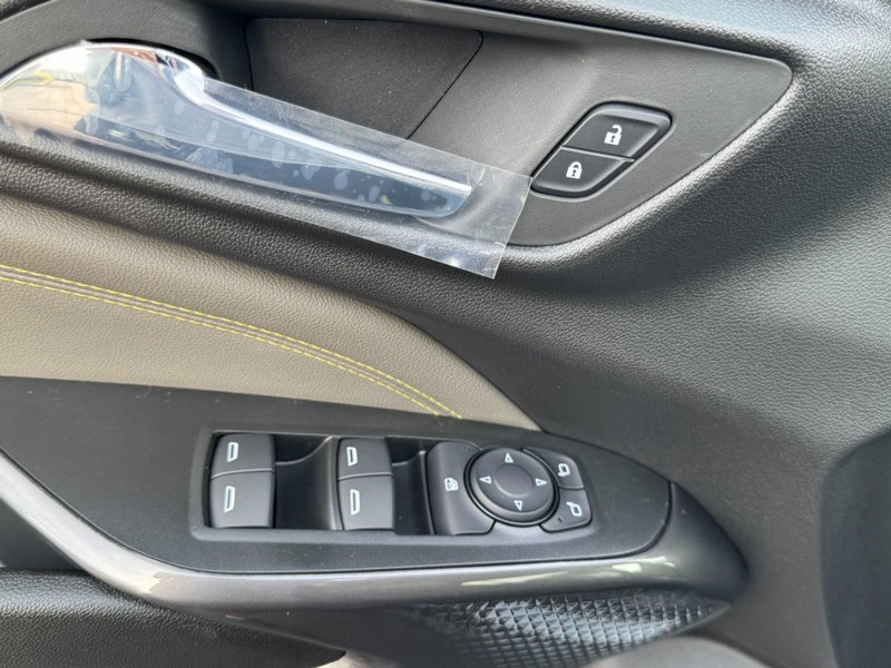 Chevrolet Trax Vehicle Image 08