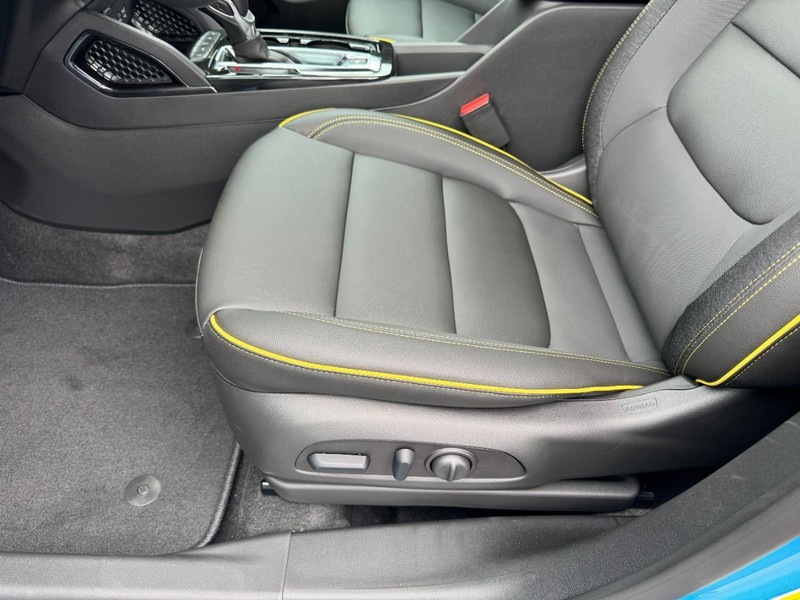 Chevrolet TrailBlazer Vehicle Image 09