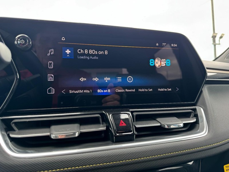 Chevrolet TrailBlazer Vehicle Image 14