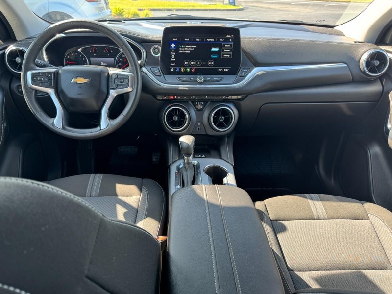 Chevrolet Blazer Vehicle Image 14