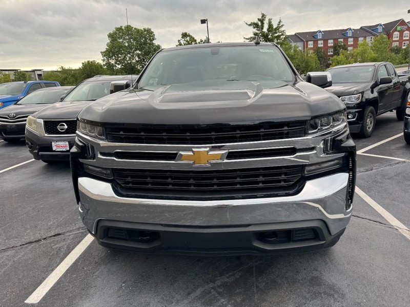 Chevrolet Silverado 1500 LTD Vehicle Image 03