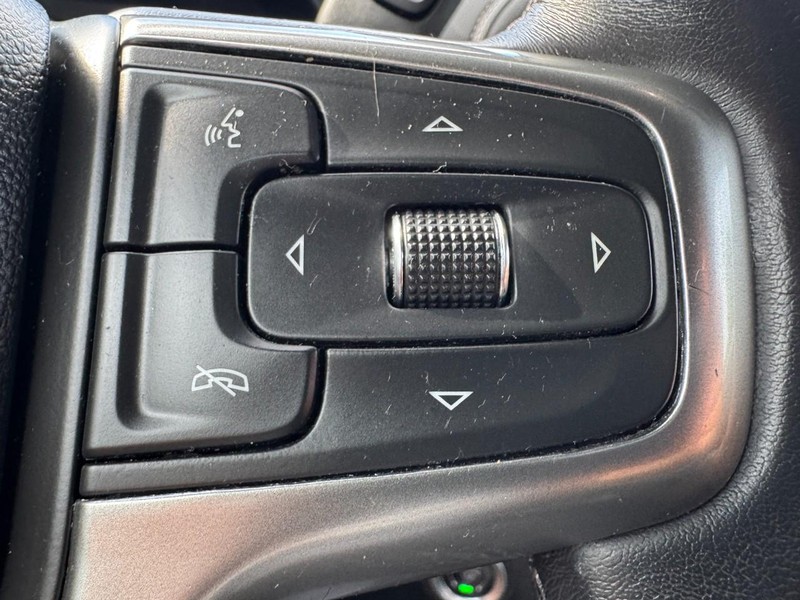 Chevrolet Silverado 1500 LTD Vehicle Image 18