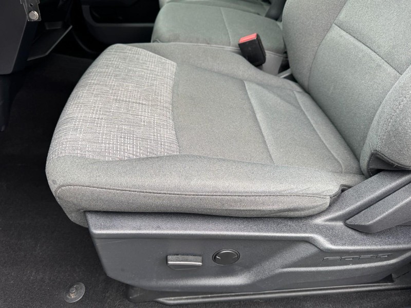 Ford F-150 Vehicle Image 14