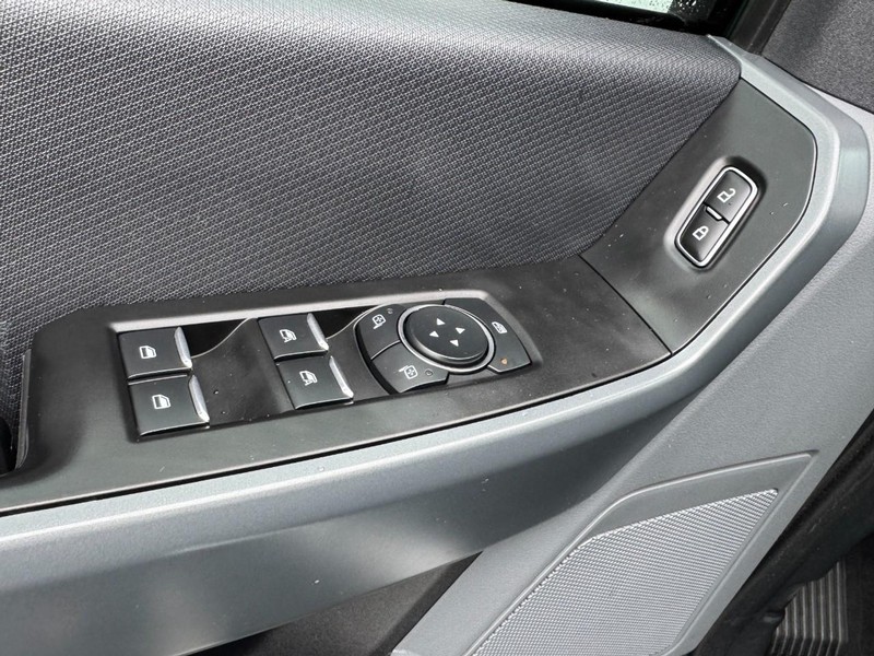 Ford F-150 Vehicle Image 15