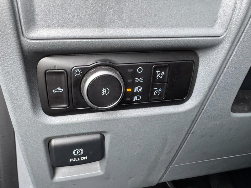 Ford F-150 Vehicle Image 16
