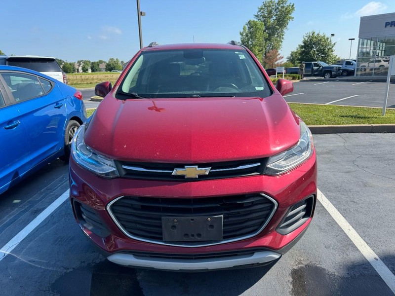 Chevrolet Trax Vehicle Image 02
