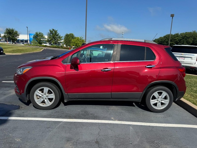 Chevrolet Trax Vehicle Image 03