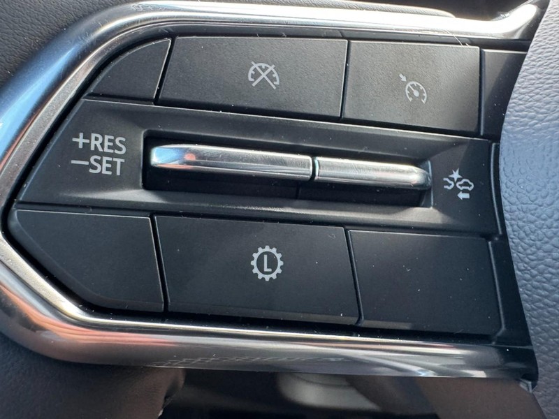 Chevrolet Traverse Vehicle Image 12