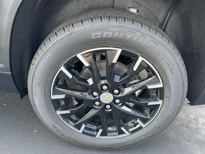 Chevrolet Traverse Vehicle Image 06