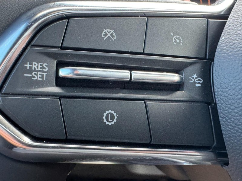 Chevrolet Traverse Vehicle Image 12