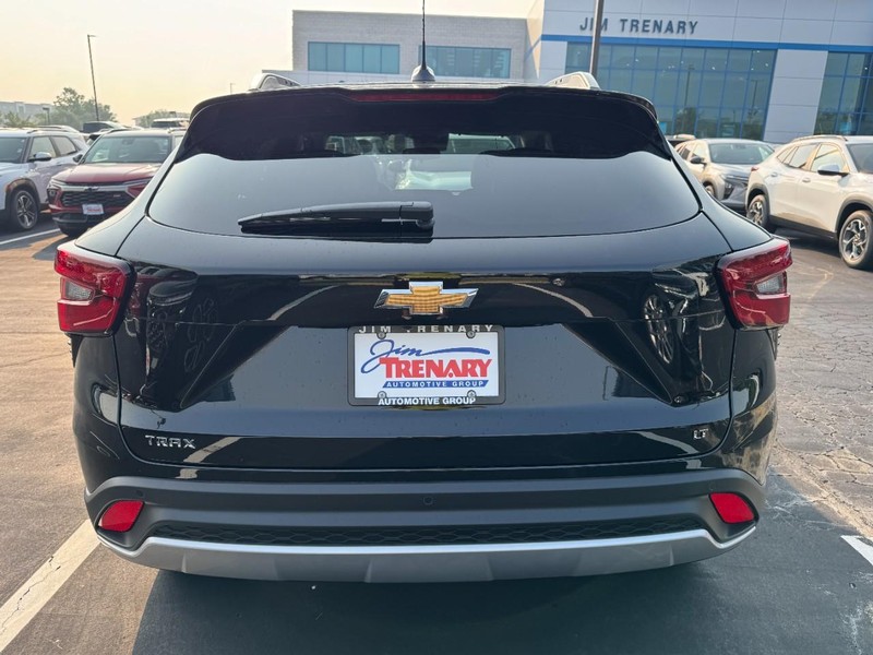 Chevrolet Trax Vehicle Image 04