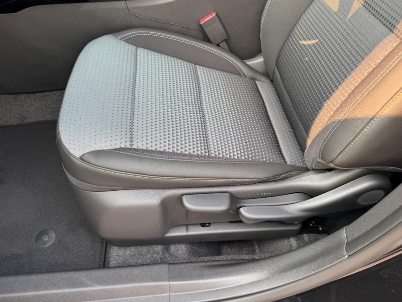 Chevrolet Trax Vehicle Image 09