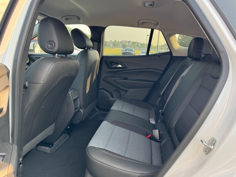 Chevrolet Trax Vehicle Image 07