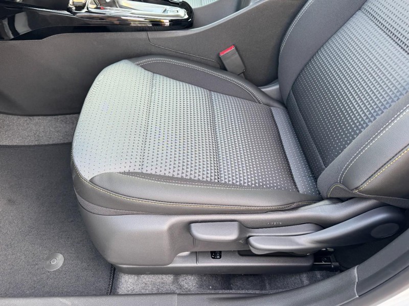 Chevrolet Trax Vehicle Image 09