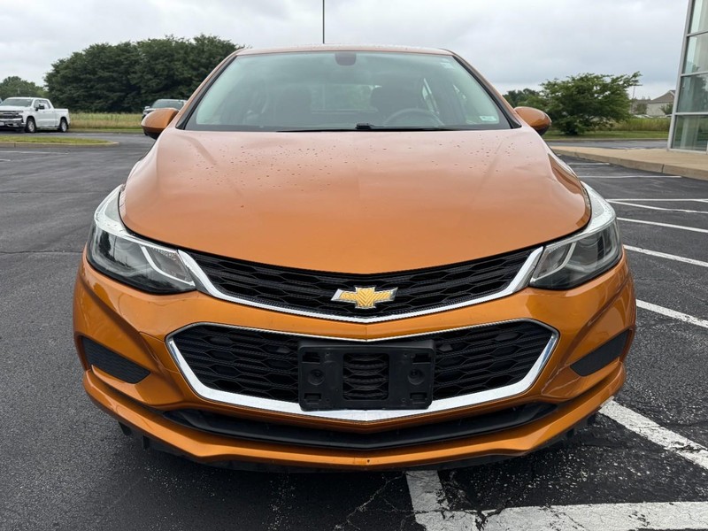 Chevrolet Cruze Vehicle Image 09