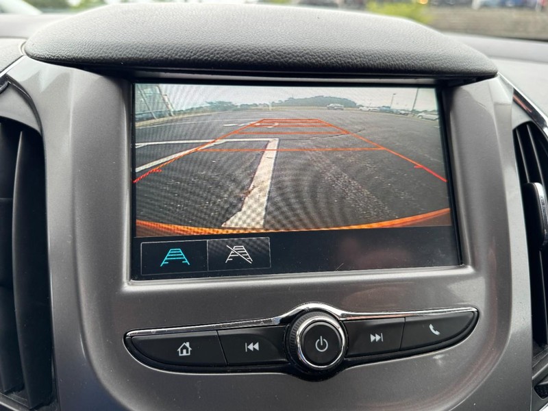 Chevrolet Cruze Vehicle Image 20