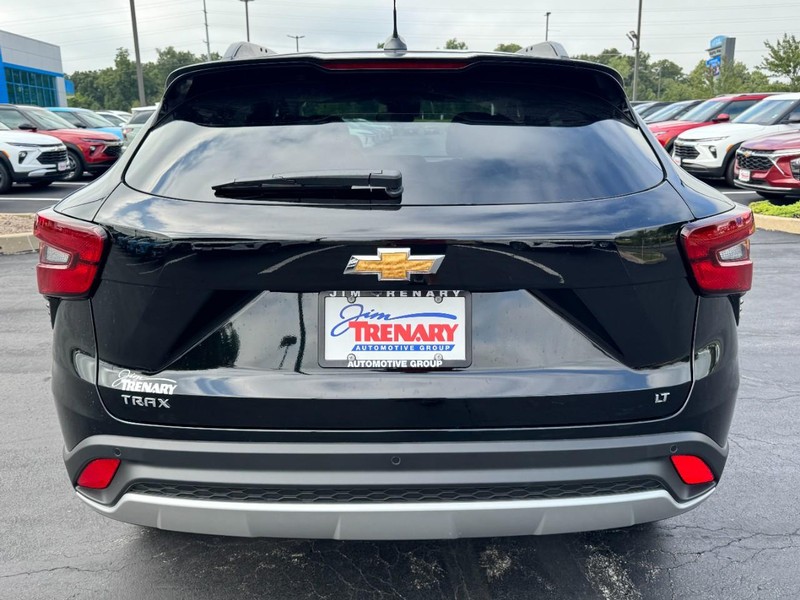 Chevrolet Trax Vehicle Image 04