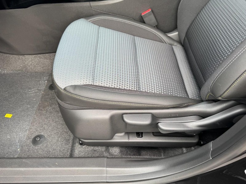 Chevrolet Trax Vehicle Image 09