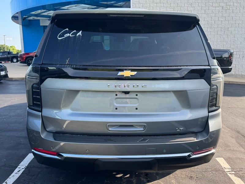 Chevrolet Tahoe Vehicle Image 03