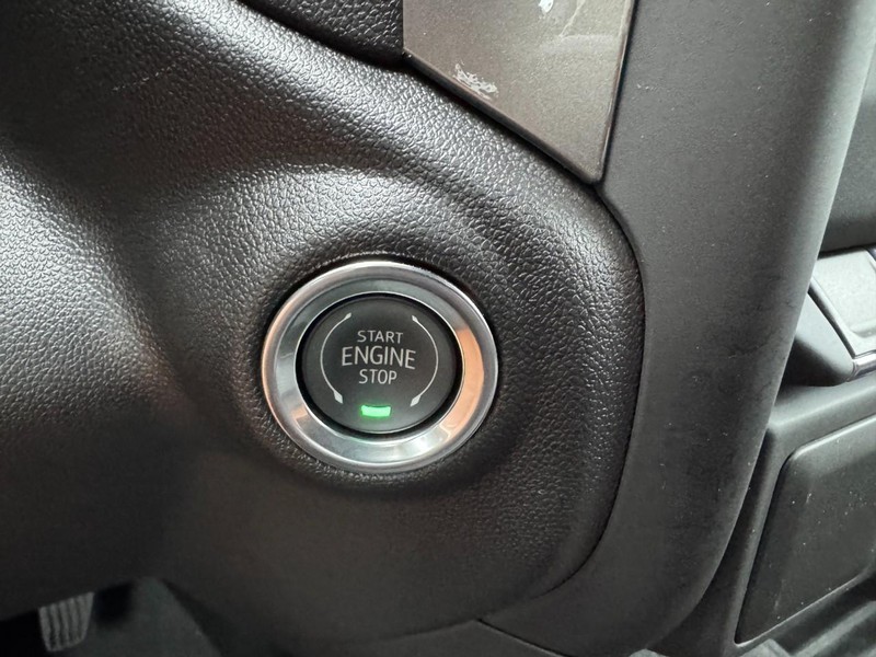 Chevrolet Silverado 1500 Vehicle Image 18