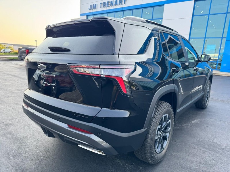Chevrolet Equinox Vehicle Image 03