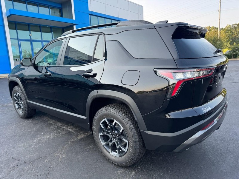 Chevrolet Equinox Vehicle Image 05
