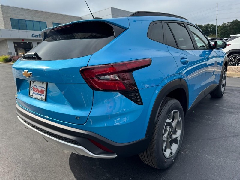 Chevrolet Trax Vehicle Image 03