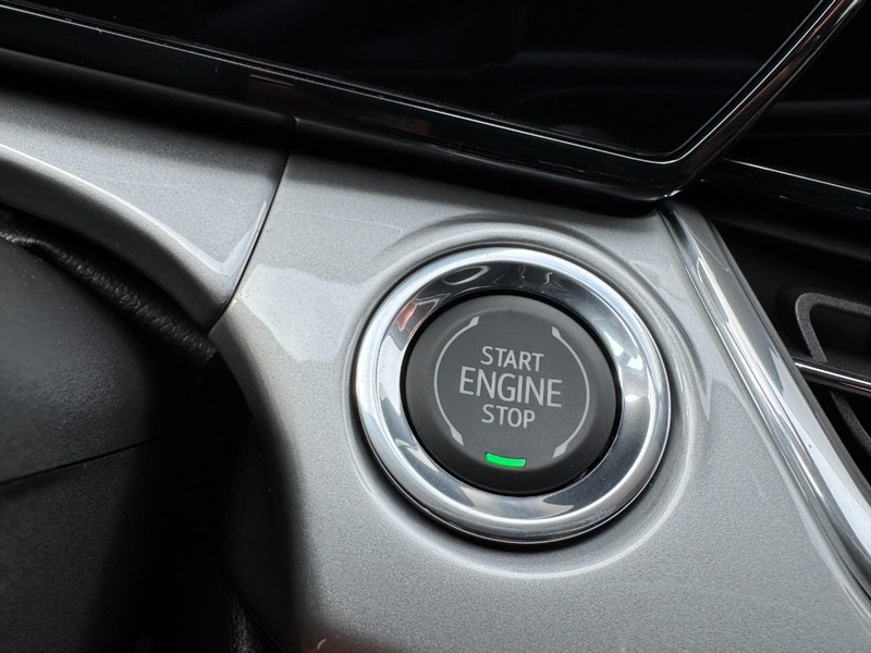Chevrolet Trax Vehicle Image 16