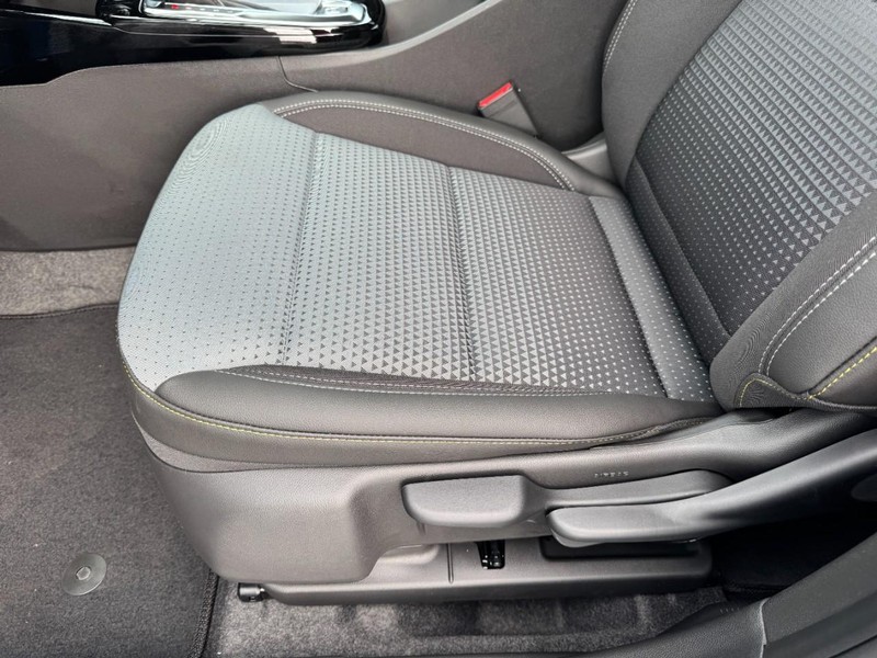 Chevrolet Trax Vehicle Image 09