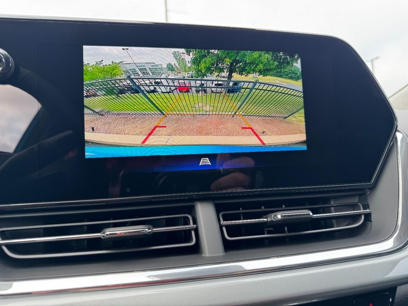 Chevrolet Trax Vehicle Image 15