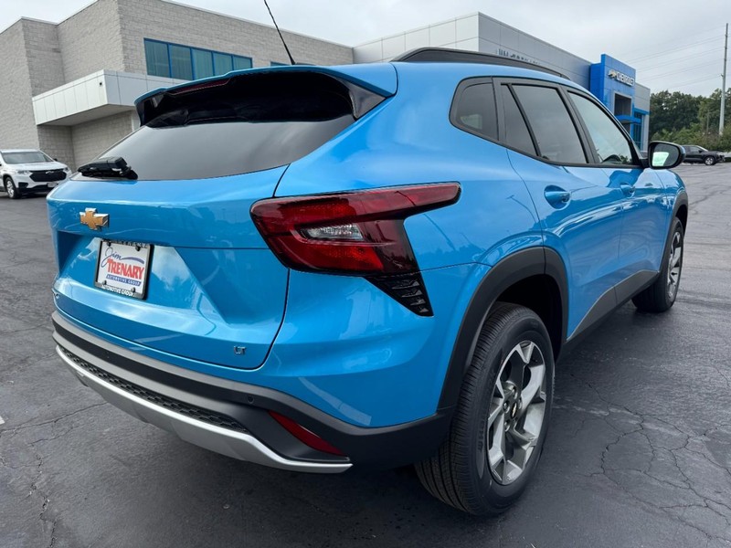 Chevrolet Trax Vehicle Image 03