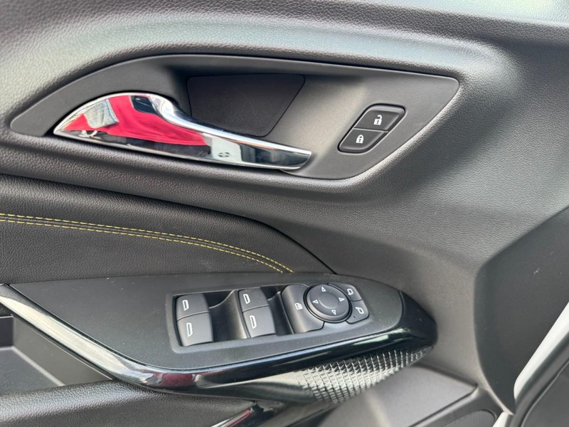 Chevrolet Trax Vehicle Image 10